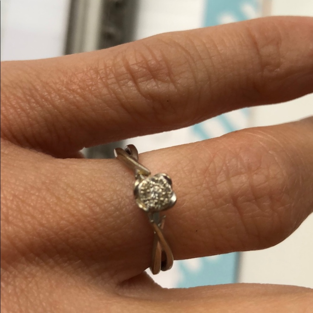 Diamond ring